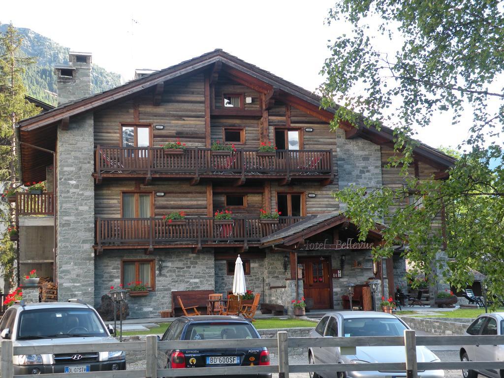 Hotel Bellevue Champoluc Exterior photo